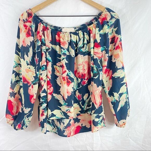 Eight Sixty Top - Picture 5 of 5